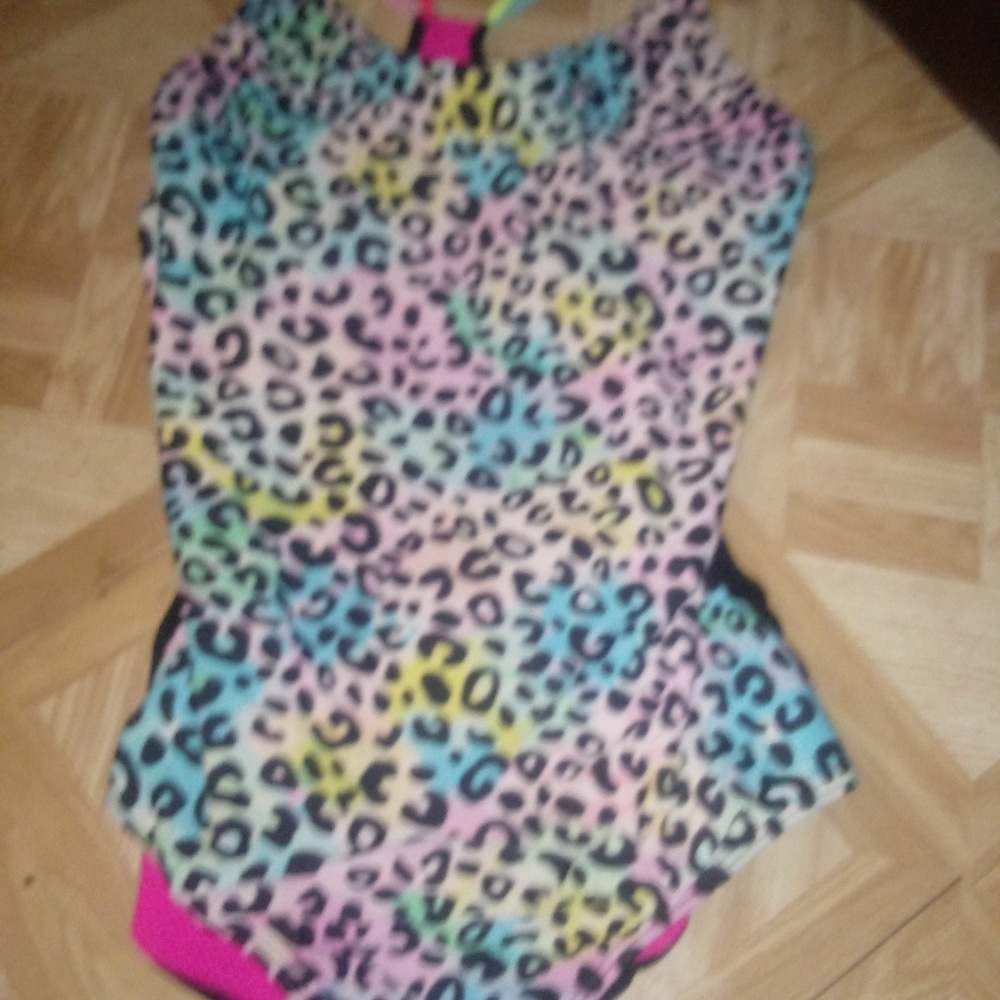 Swim suit